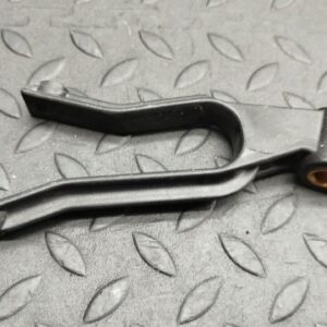 Кронштейн радиатора Opel Astra/H 2004-2014