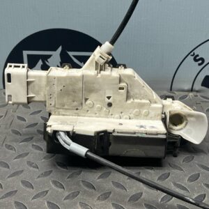 Замок двери передний левый Peugeot Expert/2 2007-2016