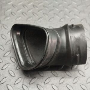 Патрубок воздушного фильтра Mercedes E/W210 1995-2003