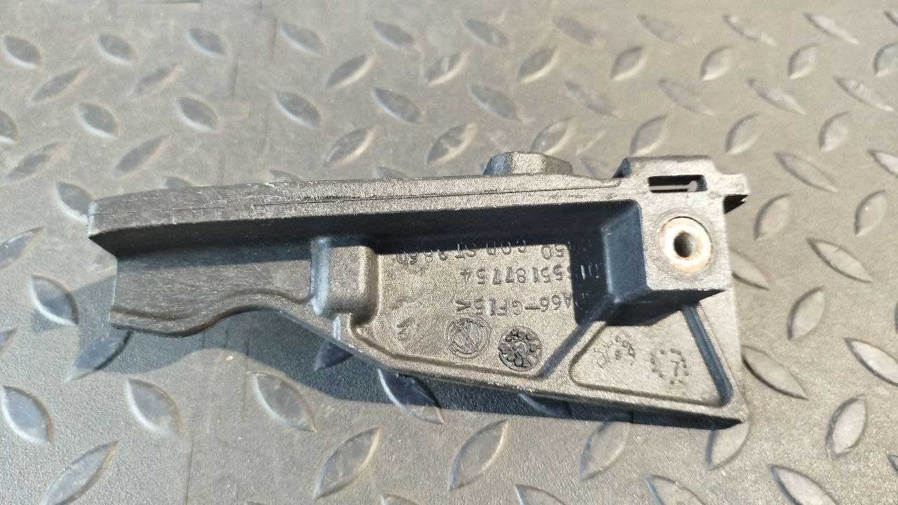 Кожух ремня ГРМ Opel Zafira/B 2005-2014