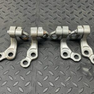 Петля двери задняя Ford Focus/2 2004-2011