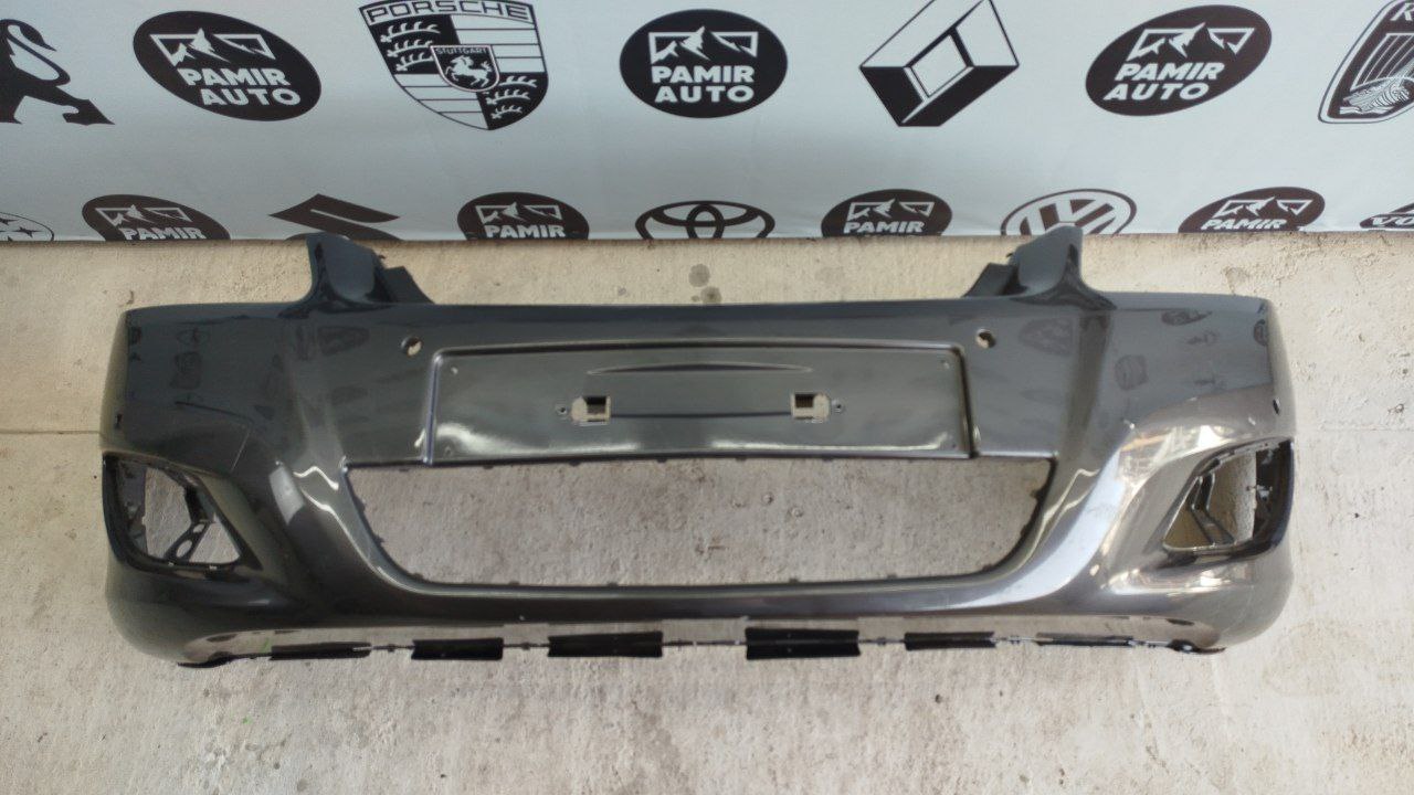 Бампер передний Opel Zafira/B 2005-2014