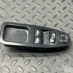 Блок управления стеклоподъемниками Peugeot Expert/2 2007-2016