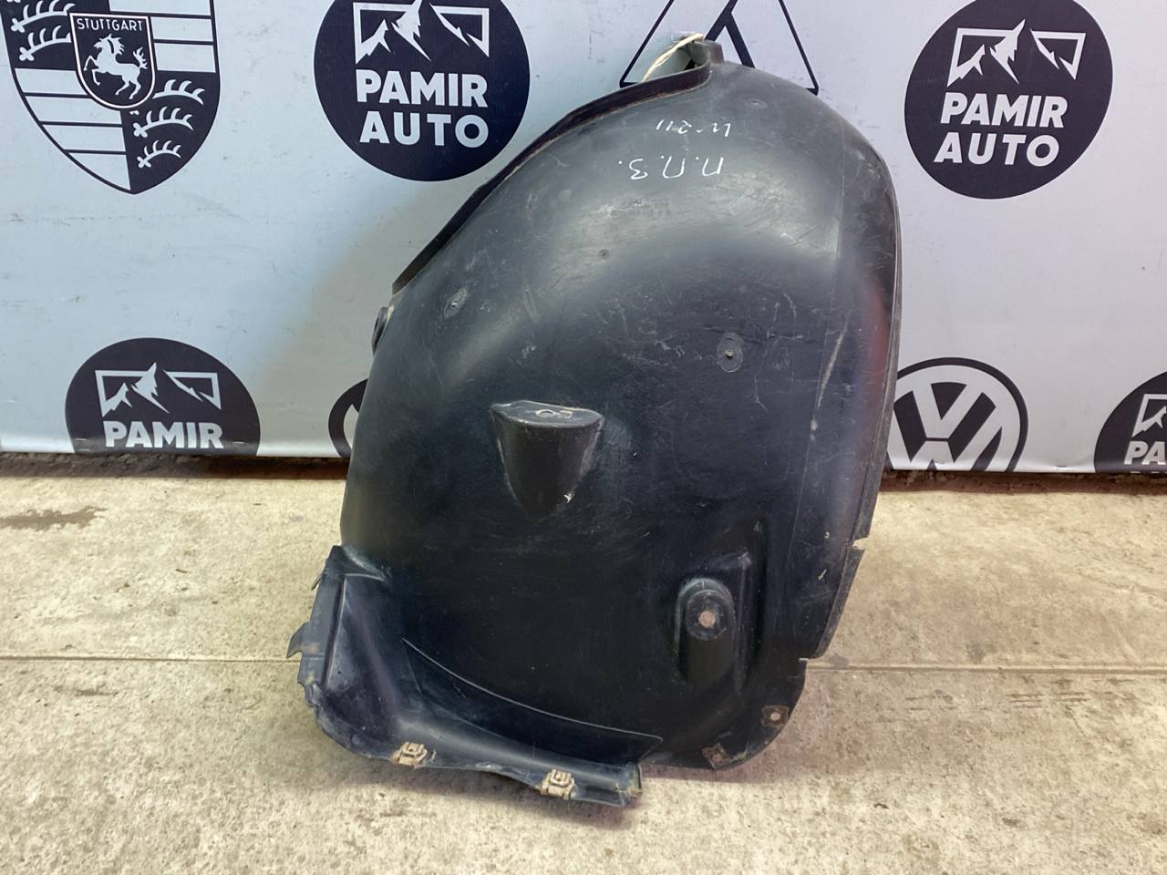 Локер (Подкрылок) передний правый Mercedes E/W211 2002-2009