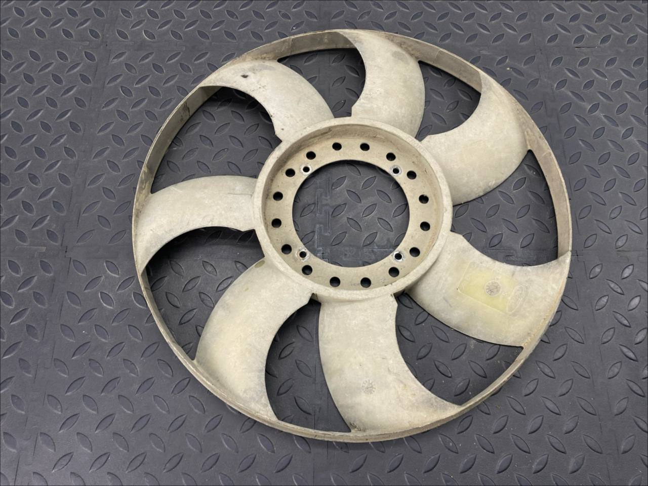 Крыльчатка термомуфты Ford Transit 2000-2006