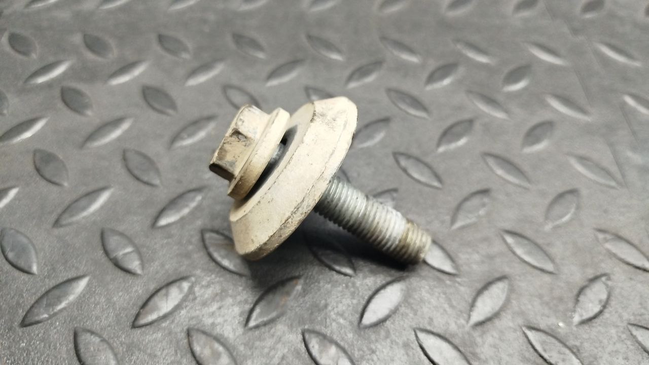 Болт коленвала Peugeot Expert/2 2007-2016