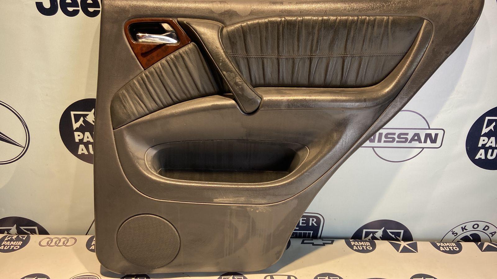 Обшивка двери задняя правая Mercedes M/W163 1997-2005