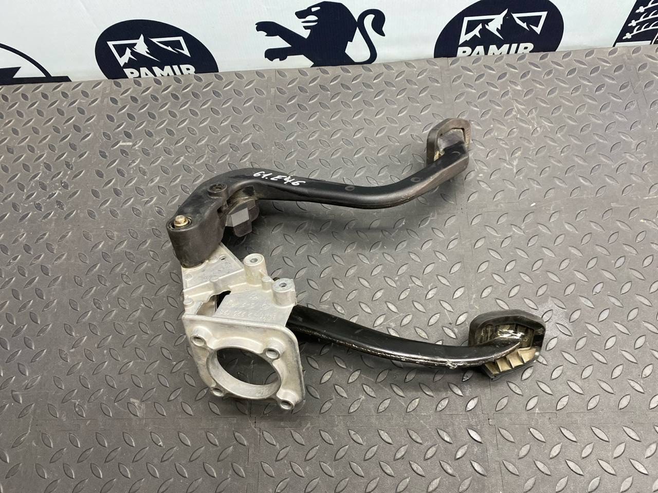 Блок педалей (Тормоз/Сцепление) BMW 3/E46 1998-2007