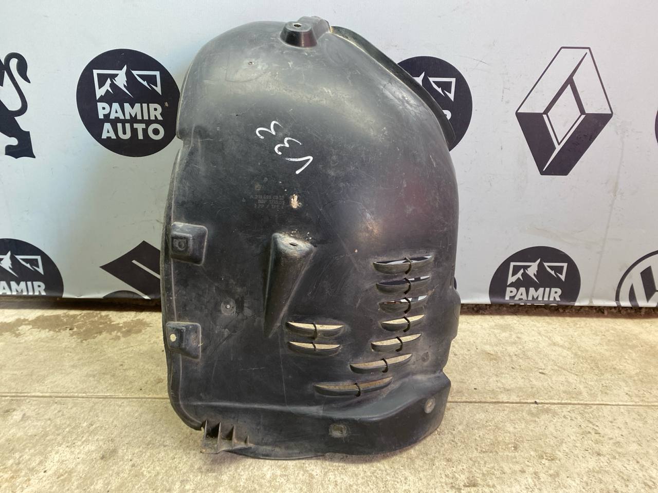 Локер (Подкрылок) передний правый Mercedes E/W211 2002-2009