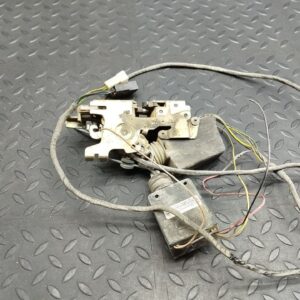 Замок двери передний правый Mercedes Vito/W638 1996-2003