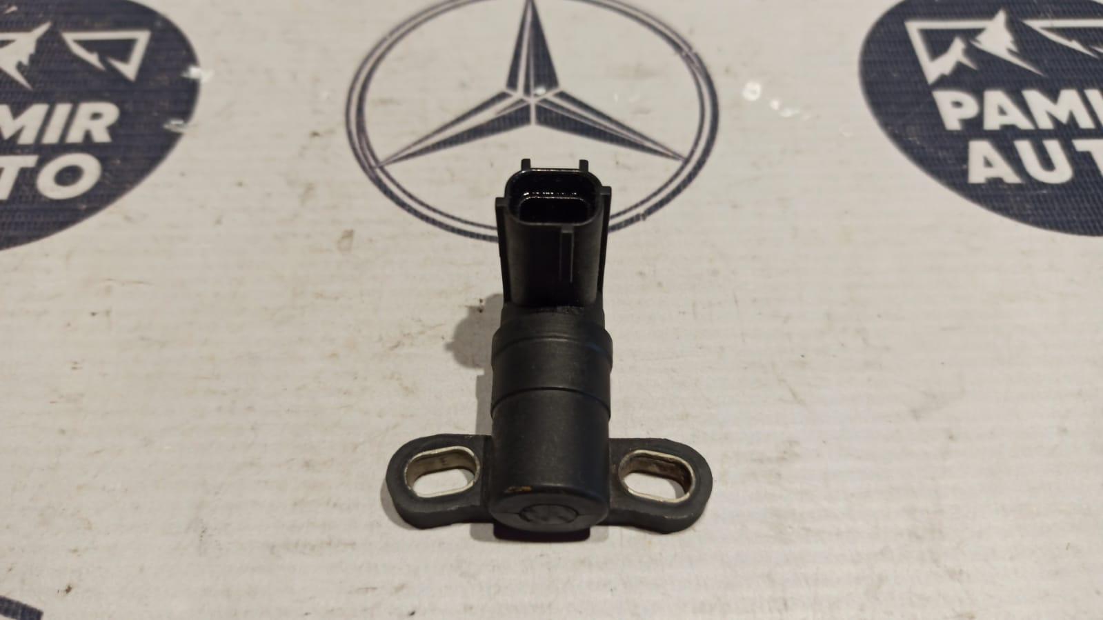 Датчик положения коленвала Ford Focus/2 2004-2011