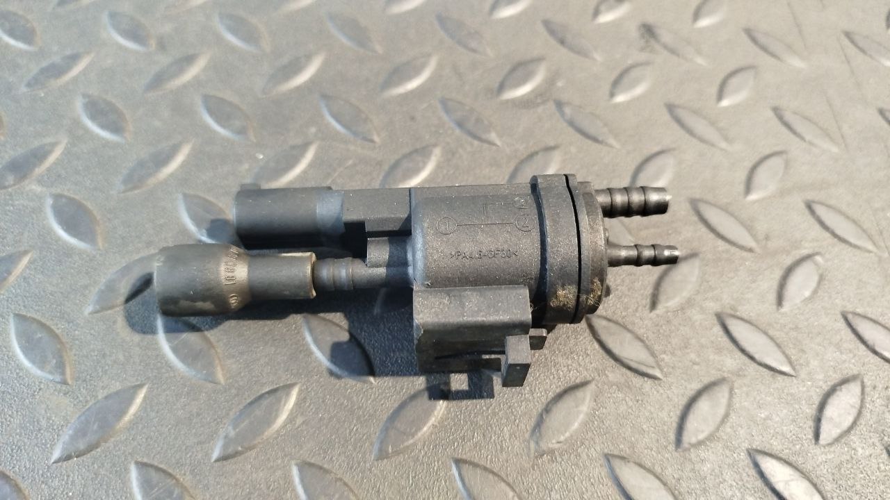 Клапан электромагнитный Mercedes C/W204 2006-2015