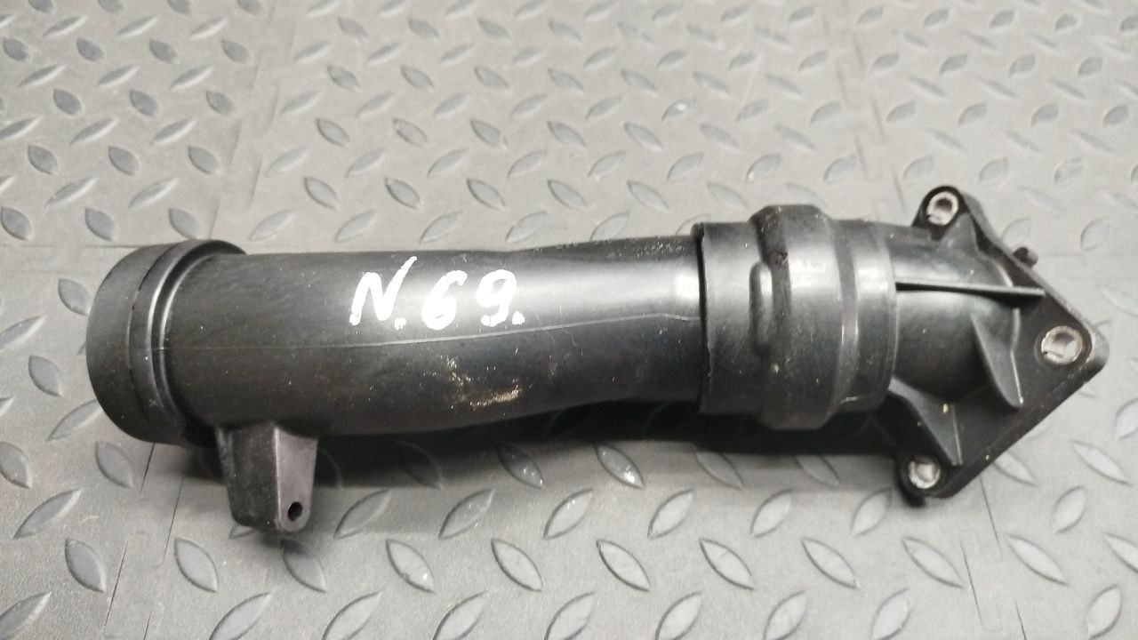 Горловина маслозаливная Mercedes B/W245 2005-2011