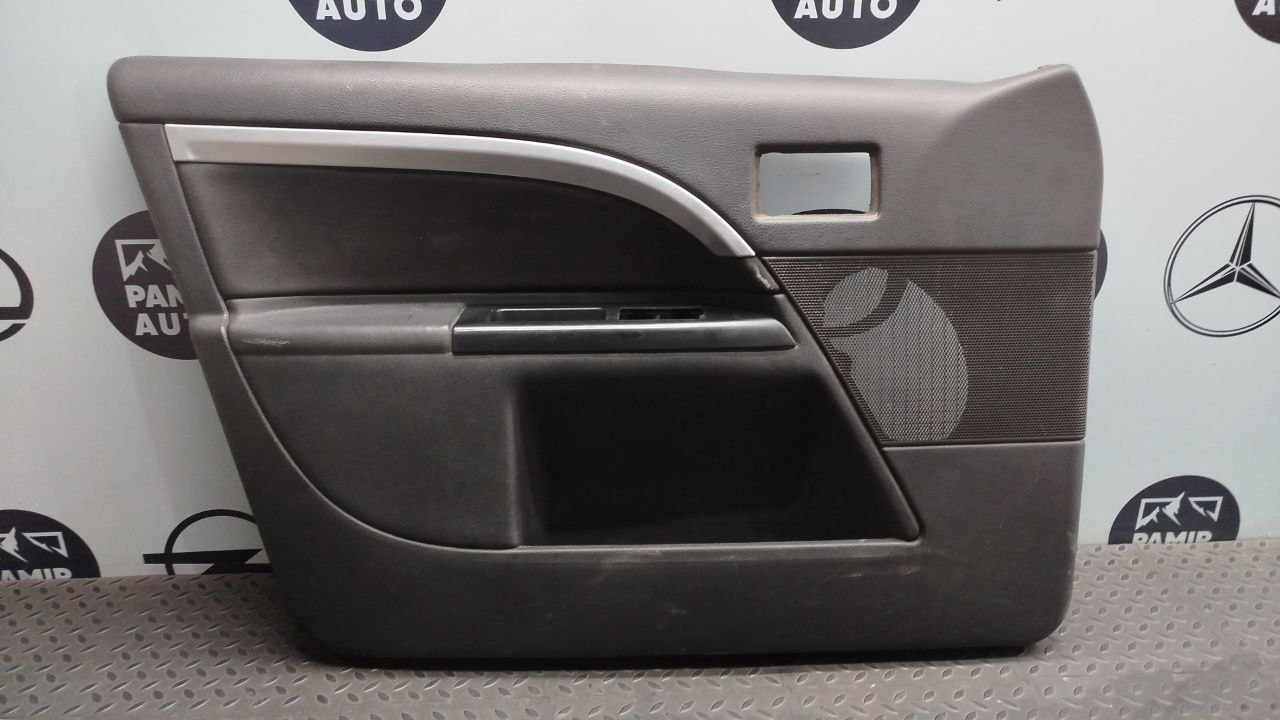 Обшивка двери передняя левая  Ford  Mondeo/3 2000-2007