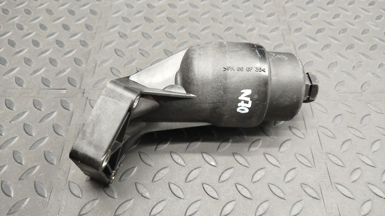 Корпус масляного фильтра Mercedes B/W245 2005-2011