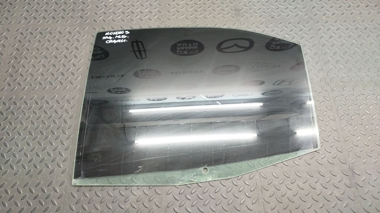 Стекло двери заднее левое Ford Mondeo/3 2000-2007