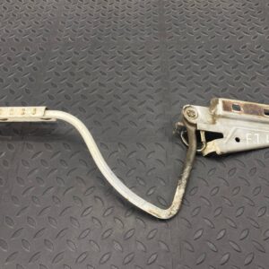 Петля капота левая Ford Transit 2000-2006