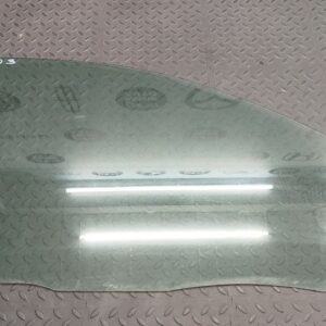 Стекло двери переднее правое Ford Mondeo/3 2000-2007