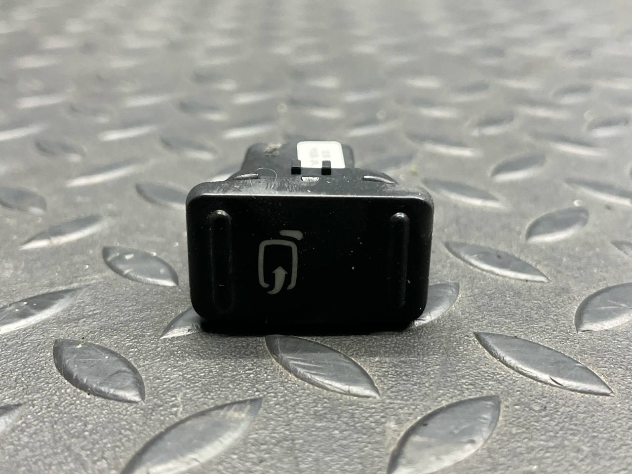 Кнопка управления зеркалом Ford Focus/2 2004-2011