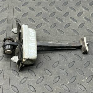 Ограничитель двери передний Ford Focus/2 2004-2011