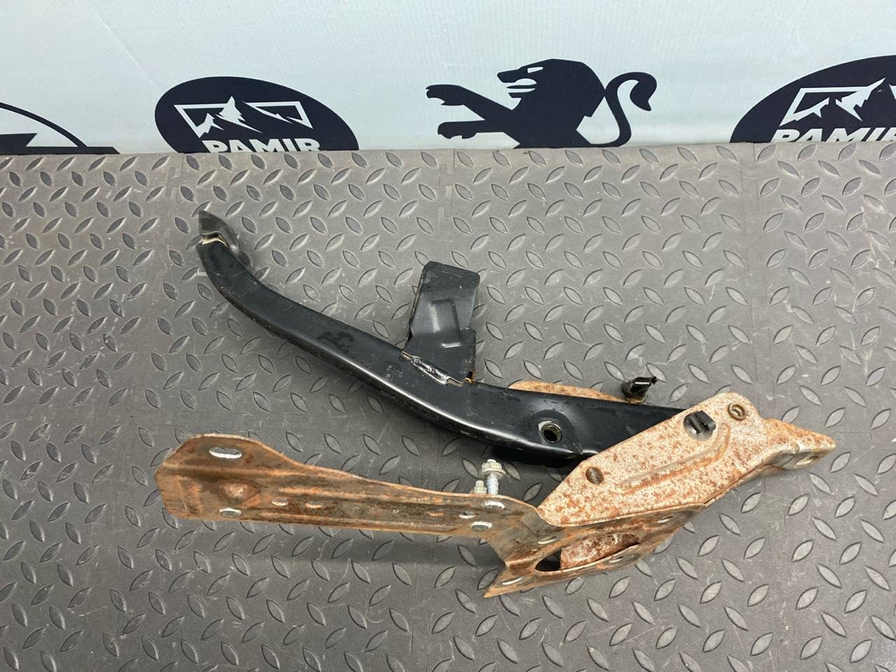 Педаль тормоза Ford Focus/2 2004-2011