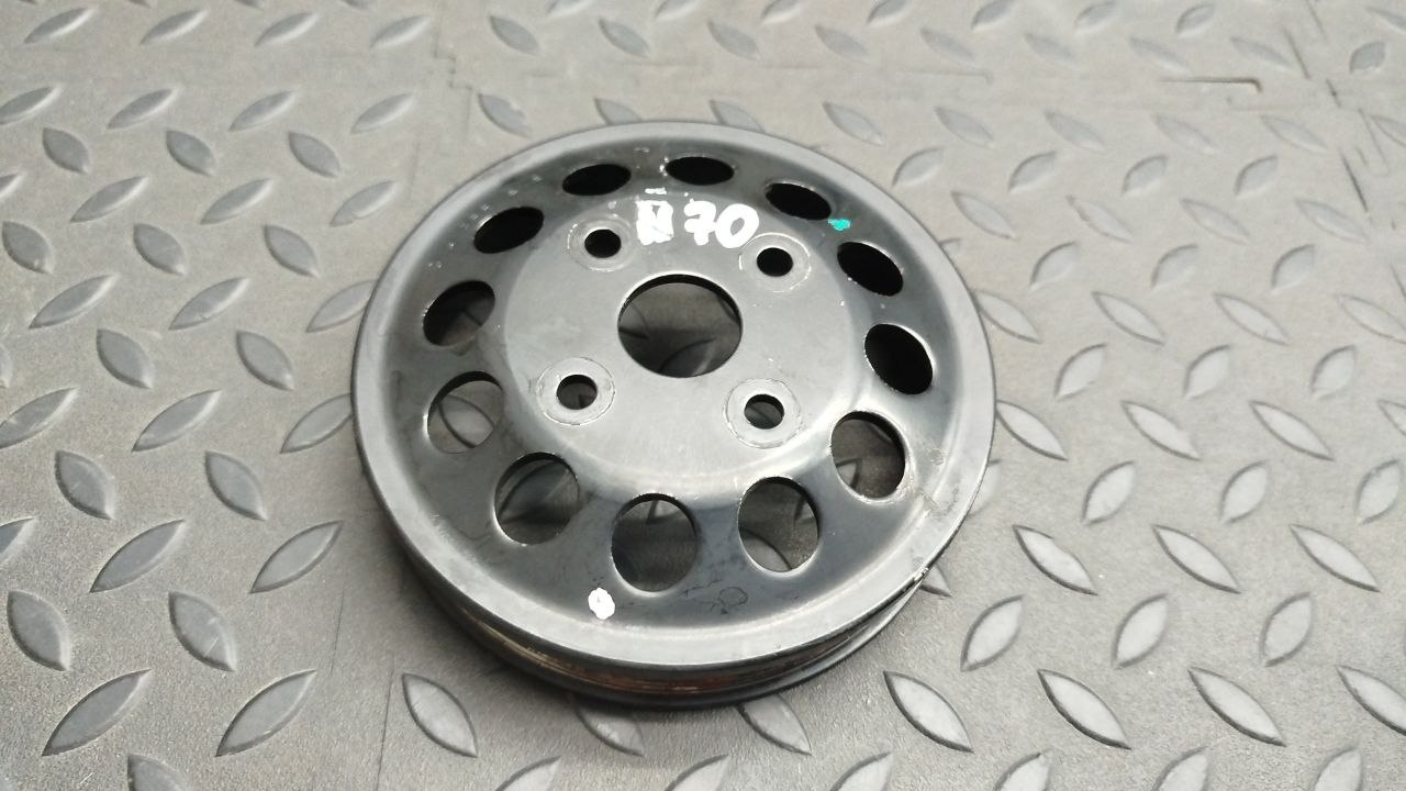 Шкив помпы Mercedes B/W245 2005-2011