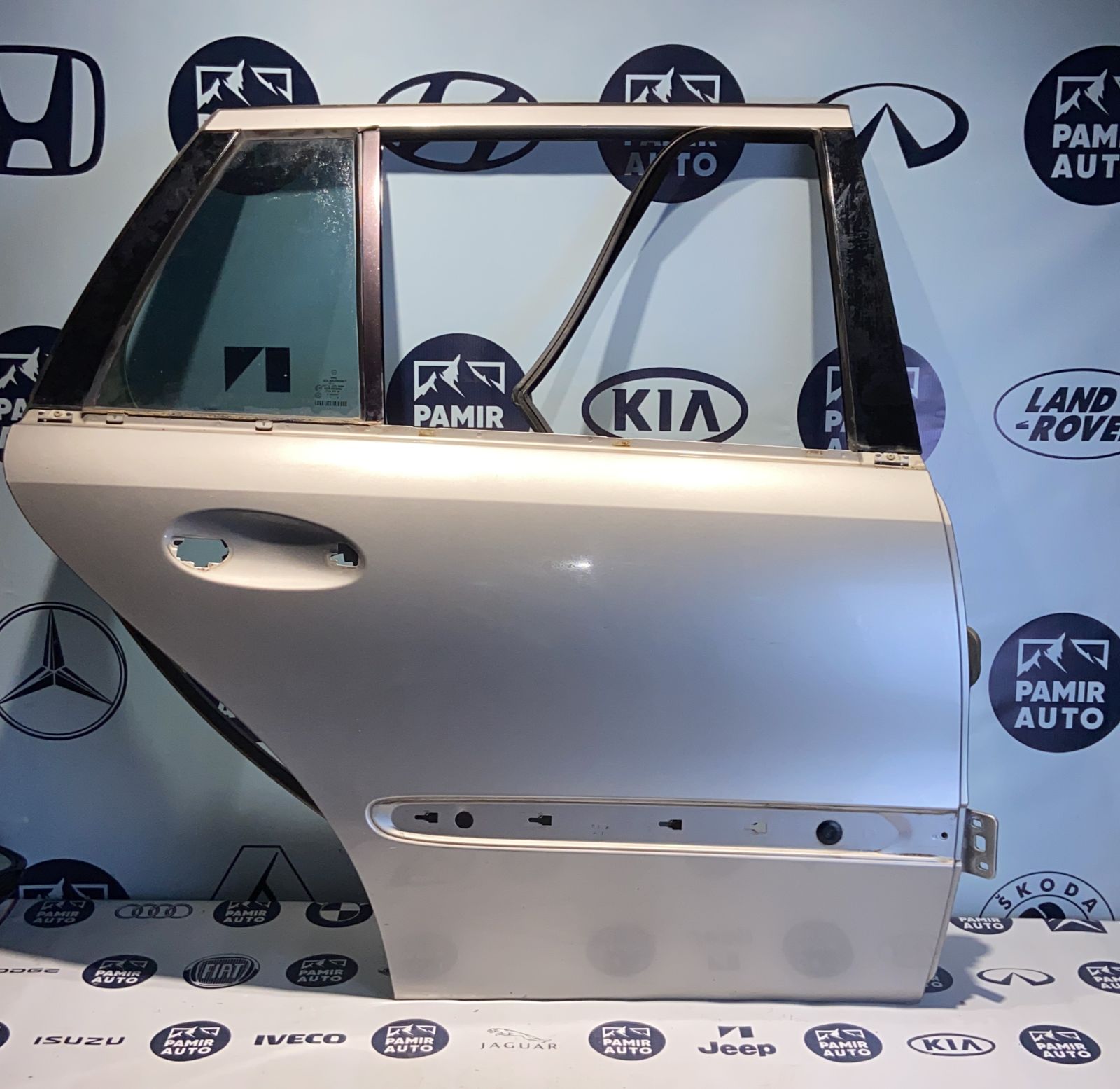 Дверь задняя правая Mercedes E/W211 2002-2009