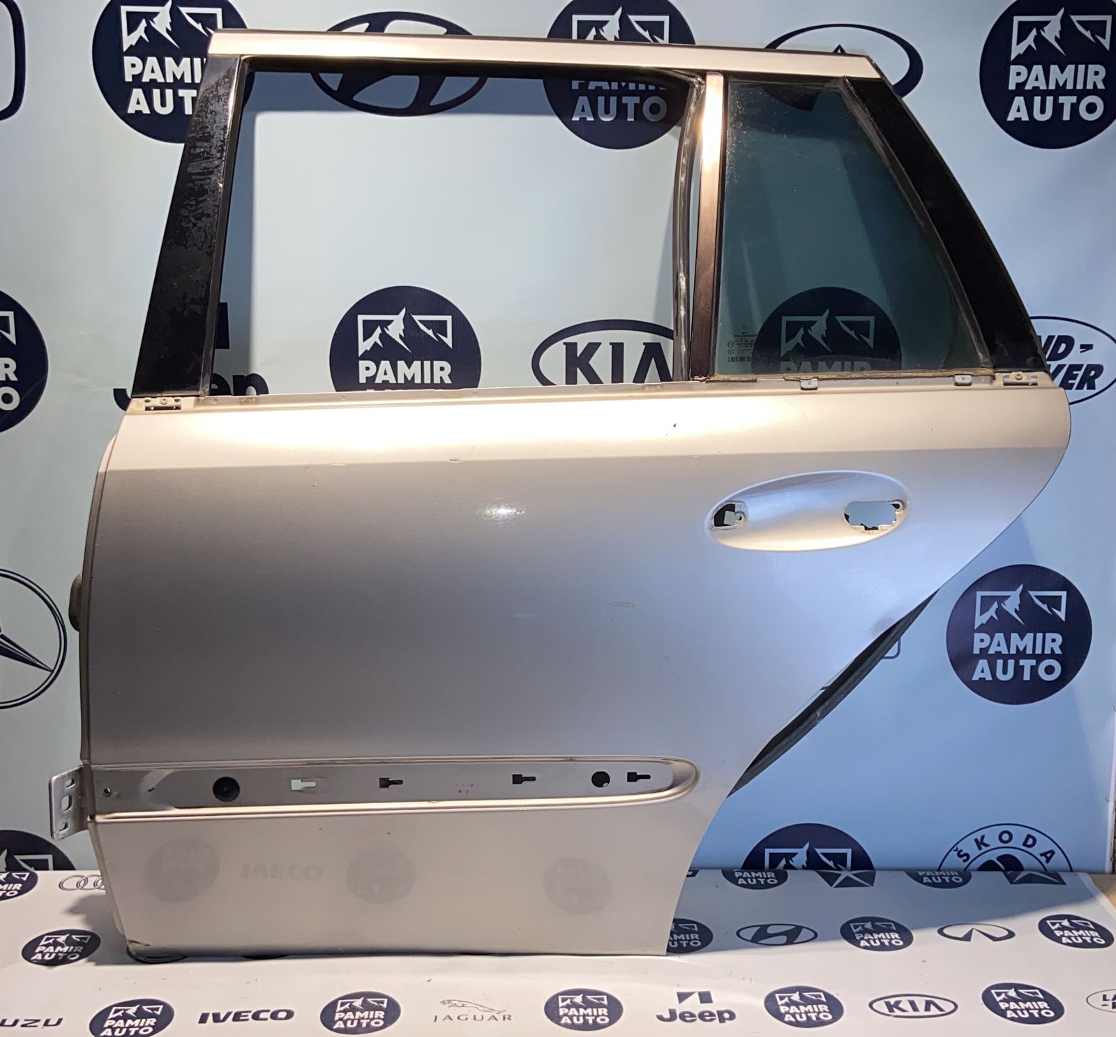 Дверь задняя левая Mercedes E/W211 2002-2009