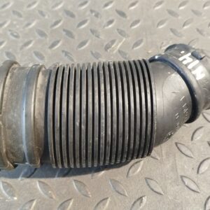 Патрубок воздушного фильтра Opel Zafira/B 2005-2014