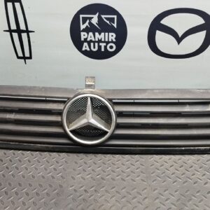 Решетка радиатора Mercedes Vito/W638 1996-2003