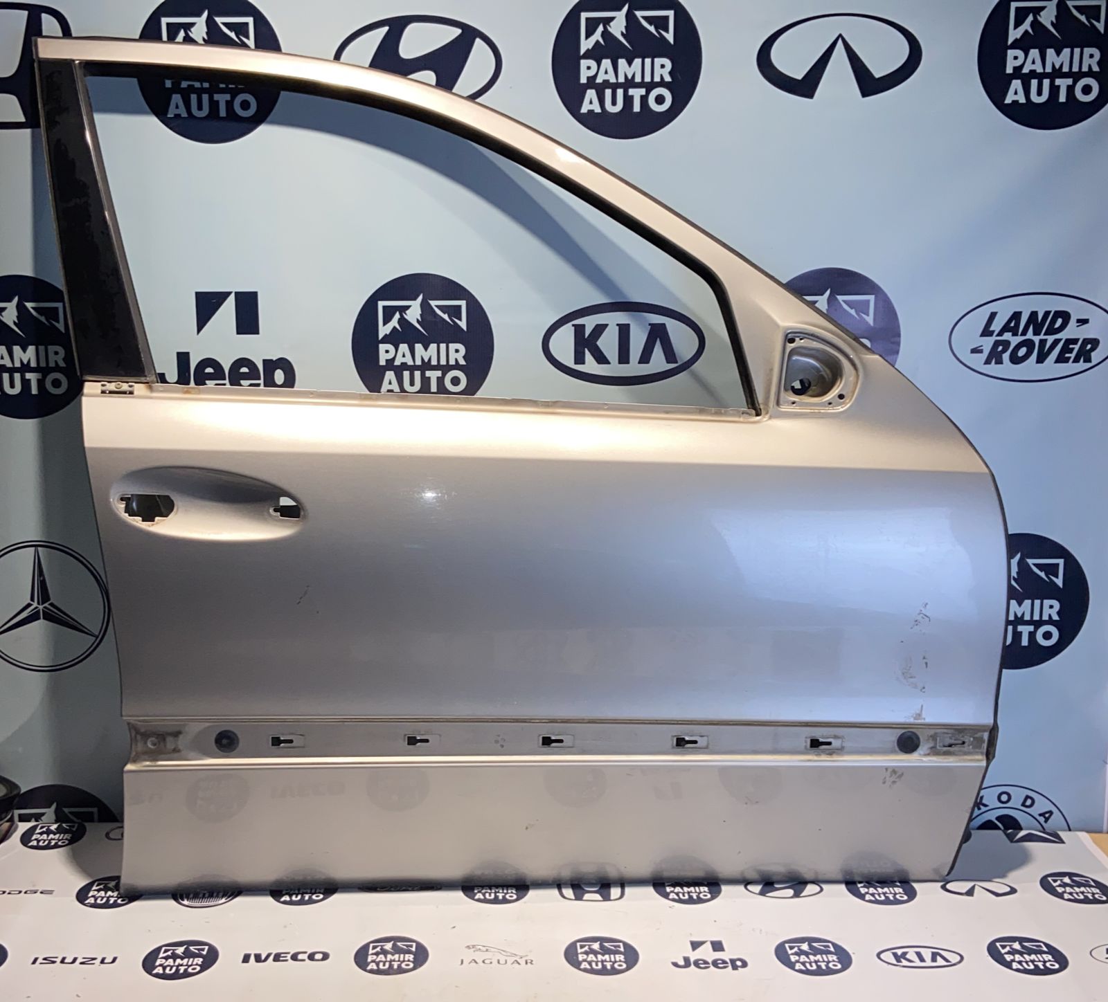 Дверь передняя правая Mercedes E/W211 2002-2009