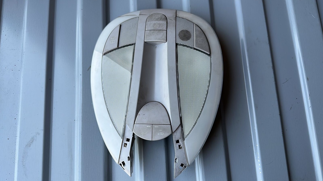 Плафон салонный передний Mercedes E/W211 2002-2009