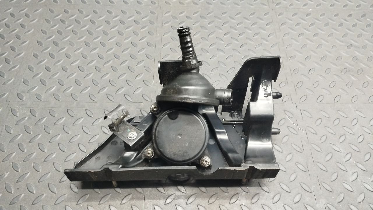 Кронштейн впускного коллектора BMW 3/E46 1998-2007