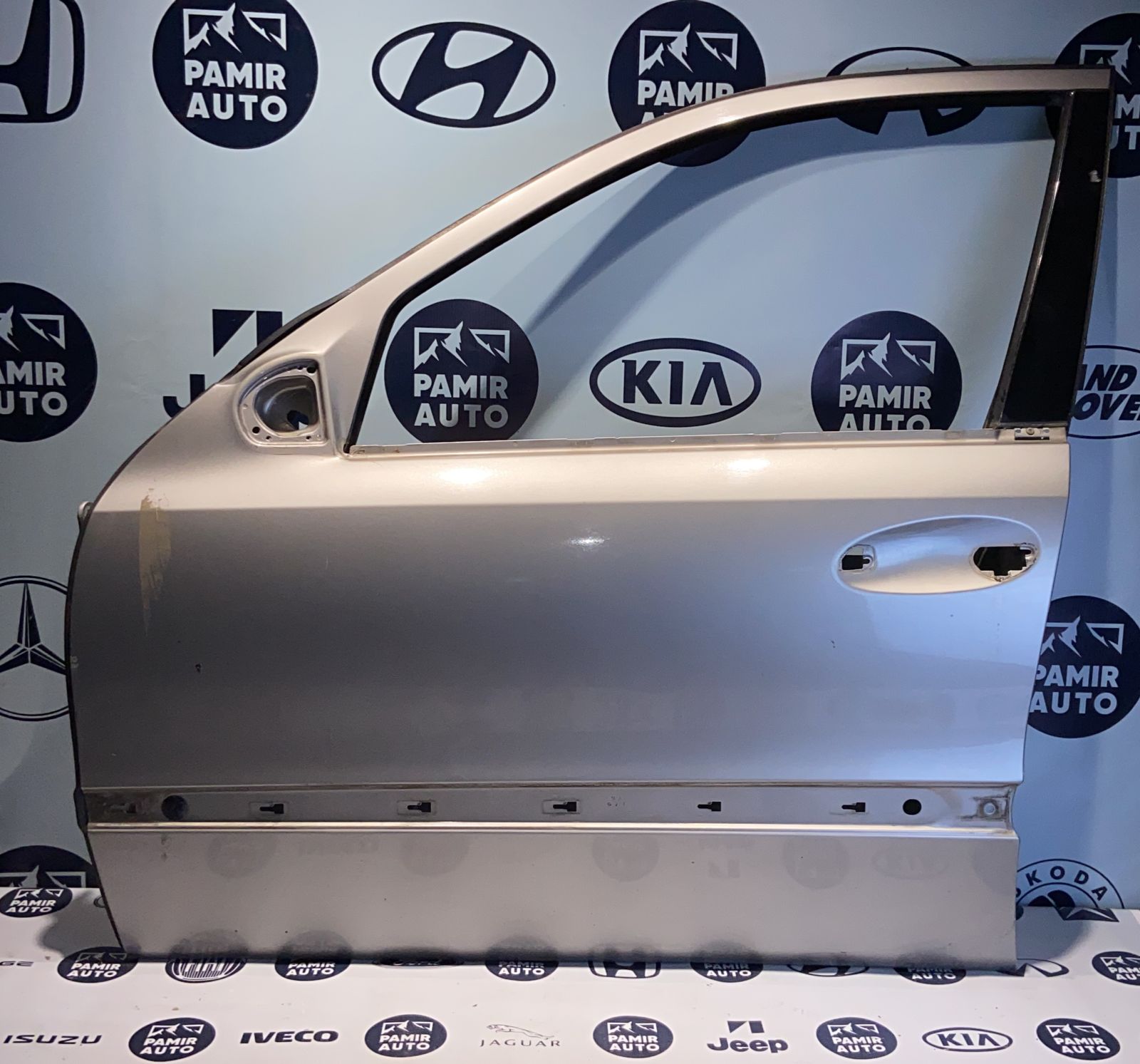 Дверь передняя левая Mercedes E/W211 2002-2009