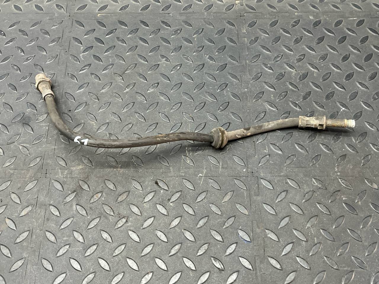 Шланг тормозной передний  BMW 3/E46 1998-2007