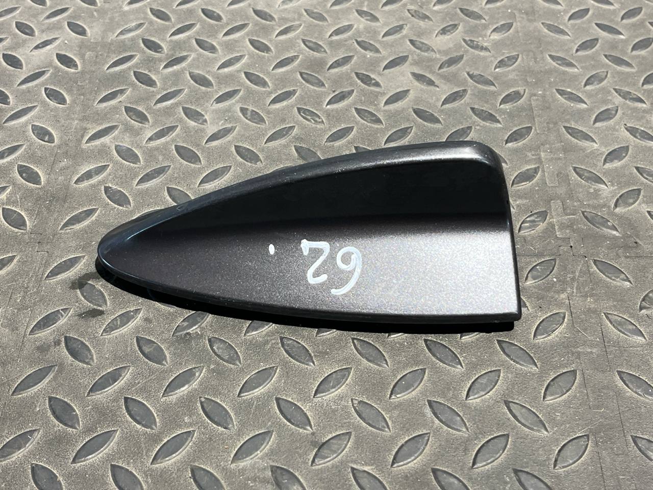 Накладка антенны BMW 3/E90 2004-2013