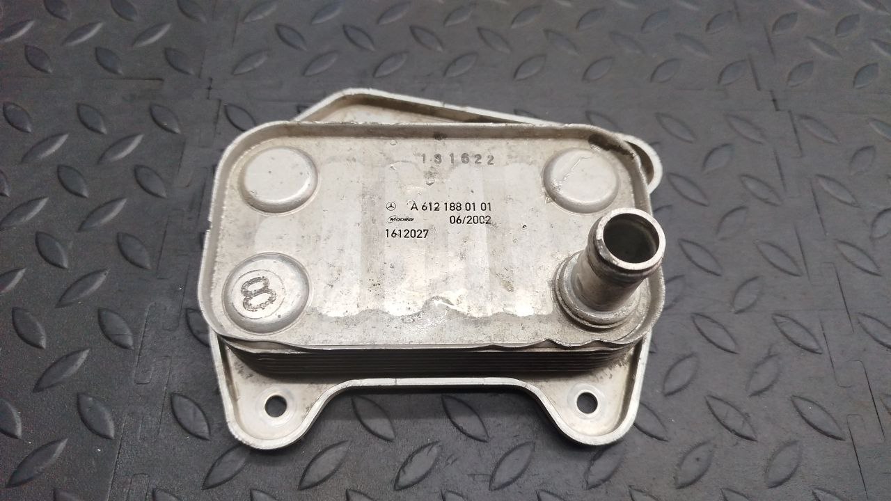 Радиатор масляный (Теплообменник) Mercedes E/W211 2002-2009