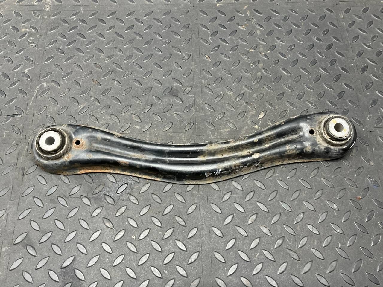 Рычаг задний Mercedes M/W164 2005-2011