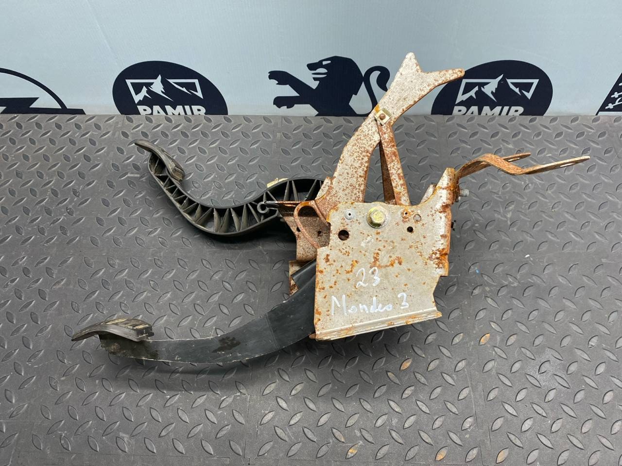 Блок педалей (Тормоз/Сцепление) Ford Mondeo/3 2000-2007