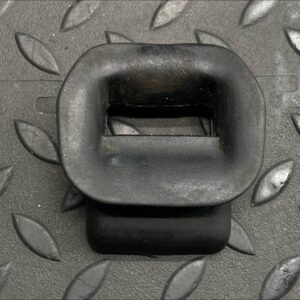 Уплотнитель ограничителя двери передний Mercedes C/W202 1993-2001