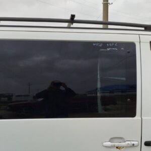 Стекло двери сдвижной правое Mercedes Vito/W638 1996-2003