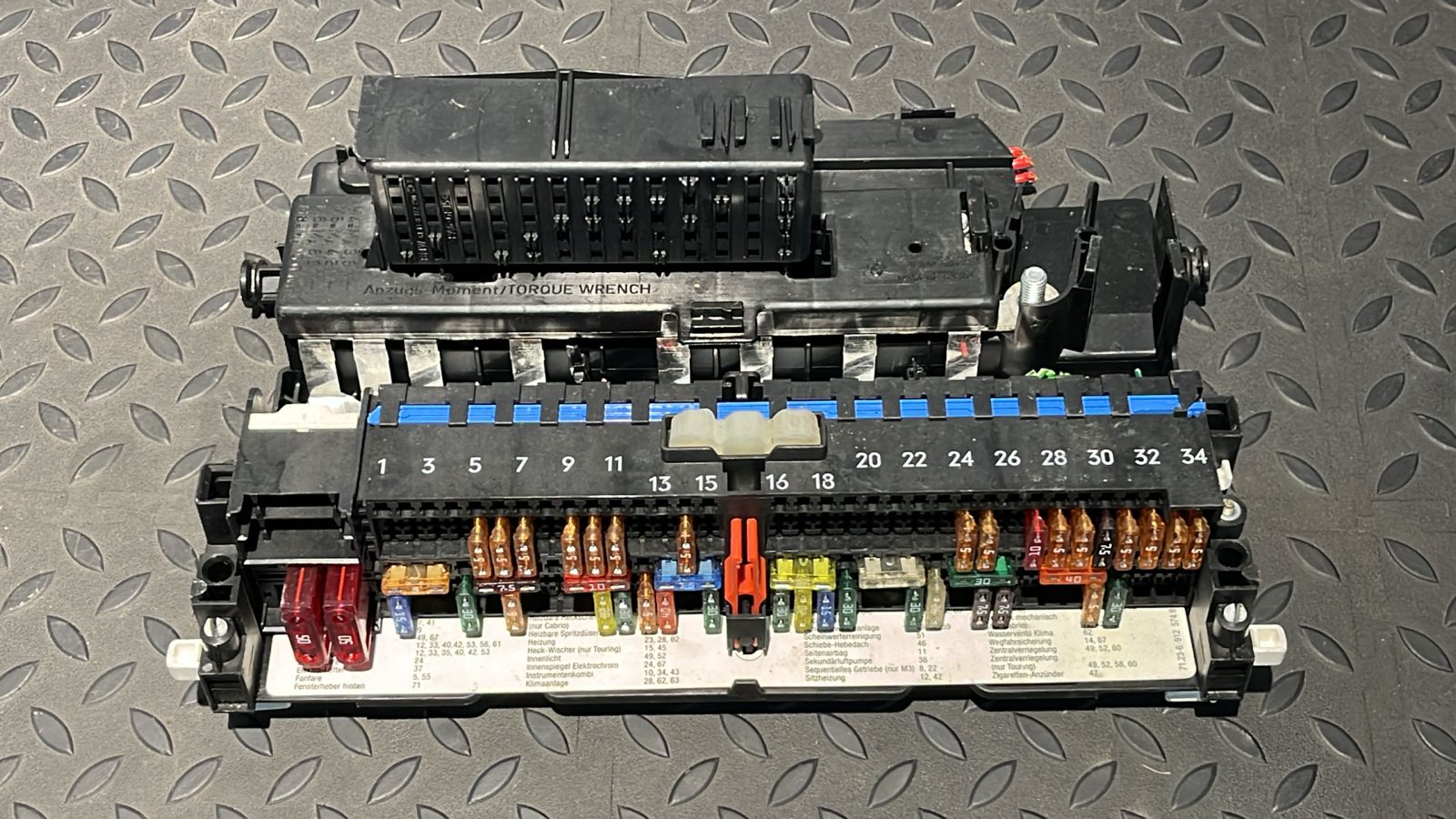 Блок предохранителей BMW 3/E46 1998-2007