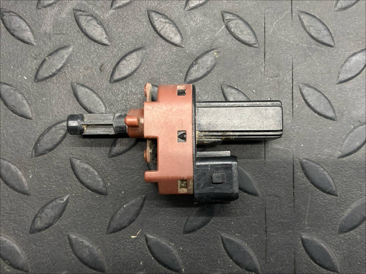 Датчик педали сцепления Ford Transit 2000-2006