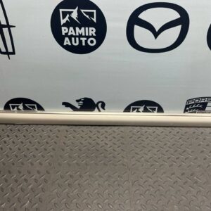 Молдинг двери передний левый C/W202 1993-2001