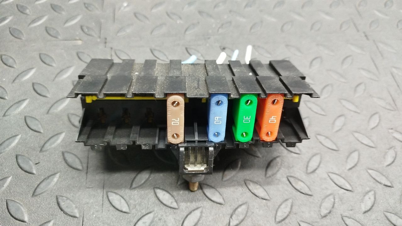 Блок предохранителей Peugeot Expert/2 2007-2016