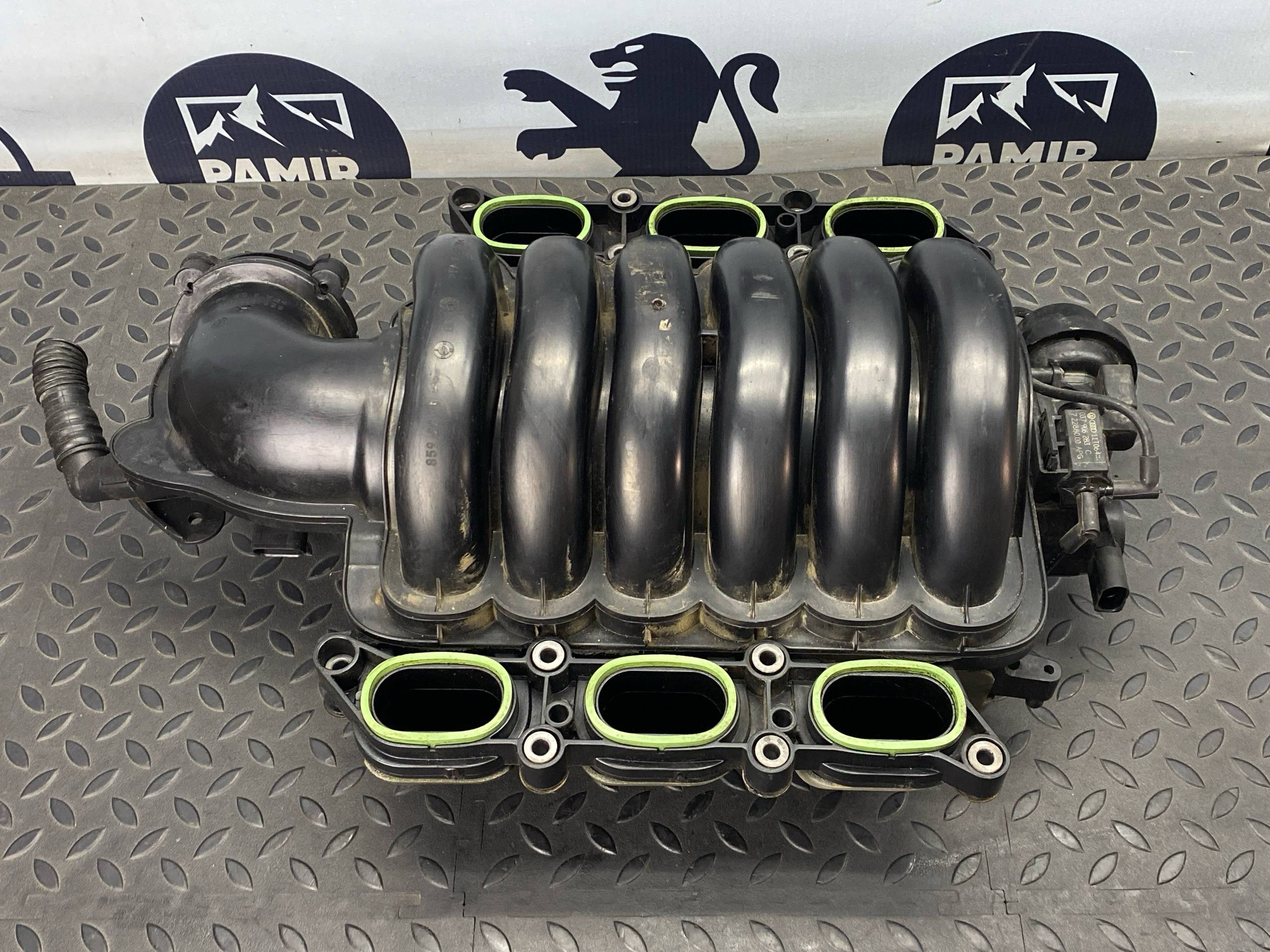 Коллектор впускной Audi A6/C7 2011–2018