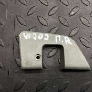Накладка замка двери передняя правая Mercedes C/W202 1993-2001