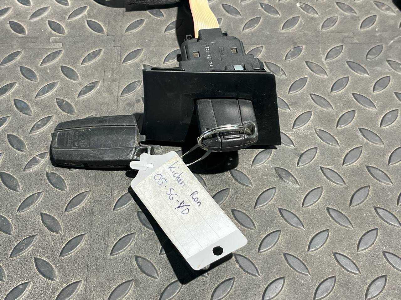 Замок зажигания BMW 3/E90 2004-2013