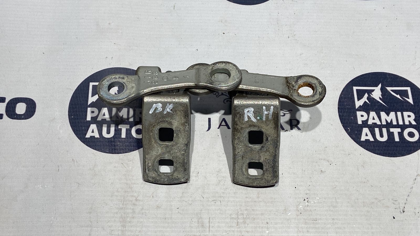 Петля двери передняя правая Opel Vectra/C 2002-2008