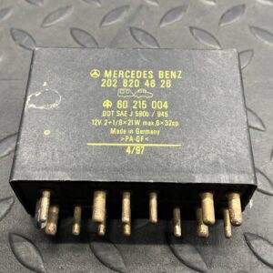 Реле поворотов Mercedes C/W202 1993-2001